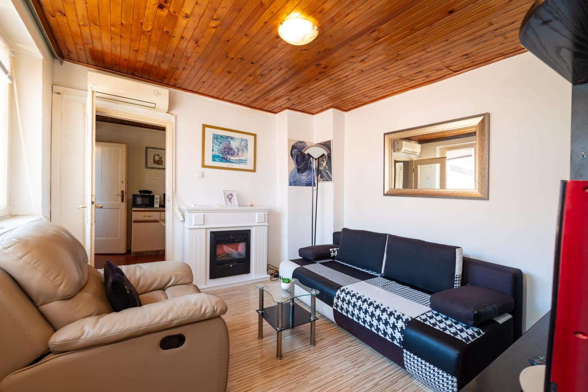 Timeless Antique Old Town With Terrace Apartment Zadar Exterior photo